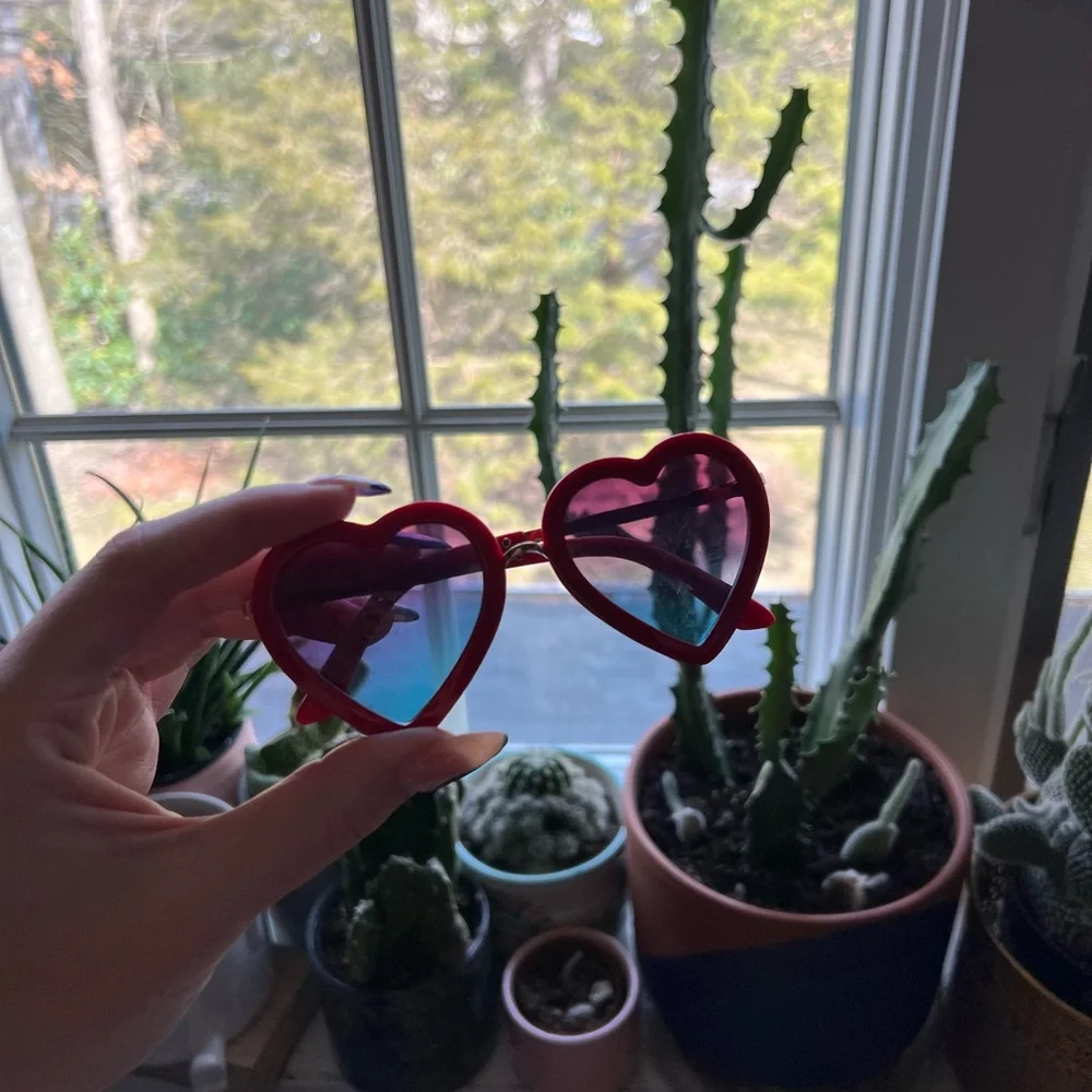 Kids heart sunglasses